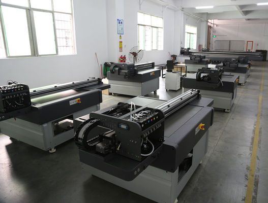 Precyzyjna komercyjna cyfrowa drukarka etykiet biznesowych UV Led Flatbed Printer