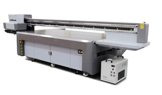 Drukowanie wysokiej rozdzielczości Drukarka UV dużego formatu z maksymalną szerokością nośnika 2500 mm i LED Environmental UV Ink