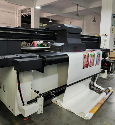 Drukarka CMKY White Inkjet Roll To Roll z prędkością druku do 200 mkw.