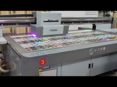 Komercyjna drukarka cyfrowa dużego formatu z podłączeniem USB do produkcji znaków